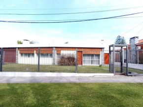 Agradable casa en barrio residencial